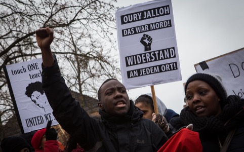 “The ‘wretched of this earth’ stranded in Europe must unite”